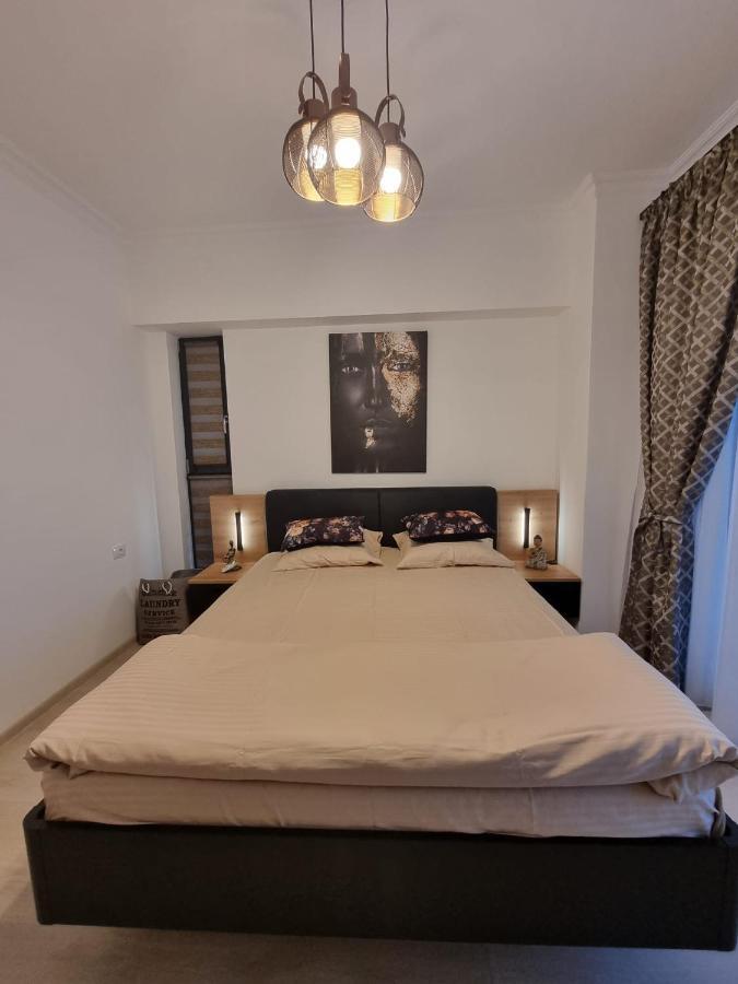 Deluxe Lake View 马马亚 外观 照片