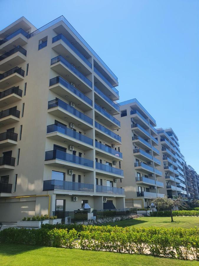 Deluxe Lake View 马马亚 外观 照片
